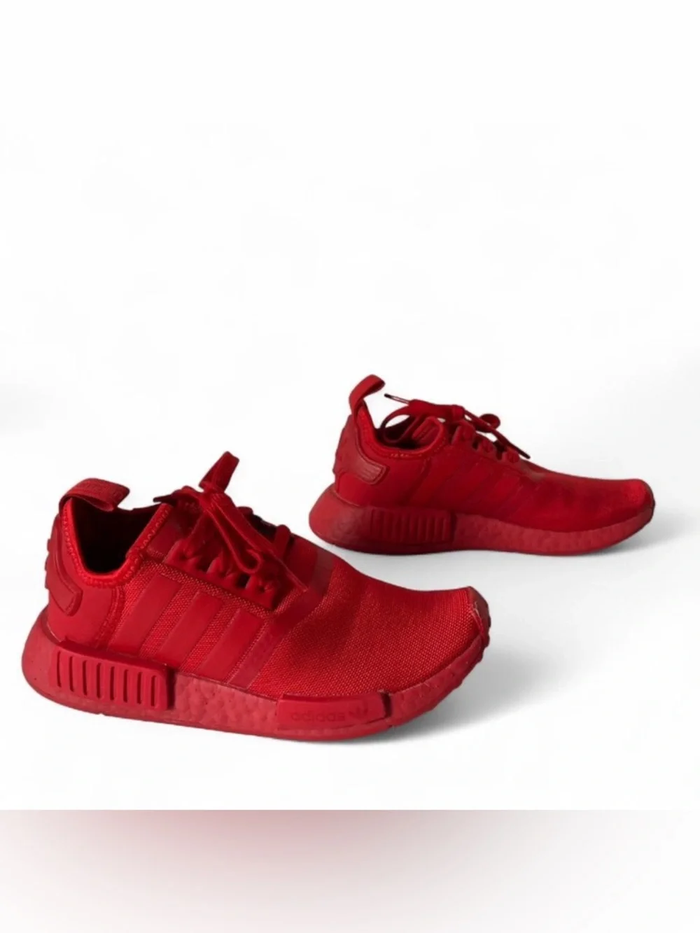 Adidas NMD_R1 'Triple Red' / 'Scarlet' Low Top Athletic Sneakers size 4 - Picture 3 of 8